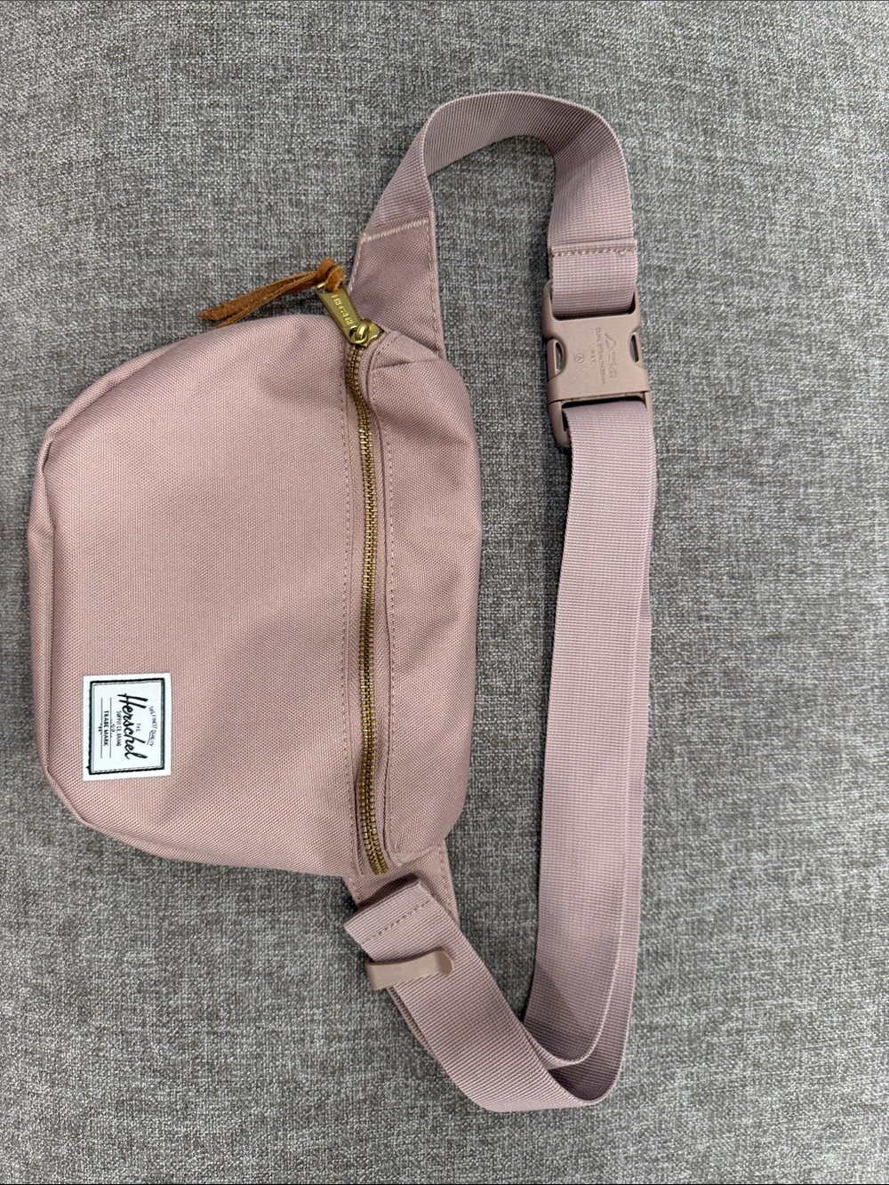 Herschel Supply Company Dusty Rose Settlement Sling Hip Pack